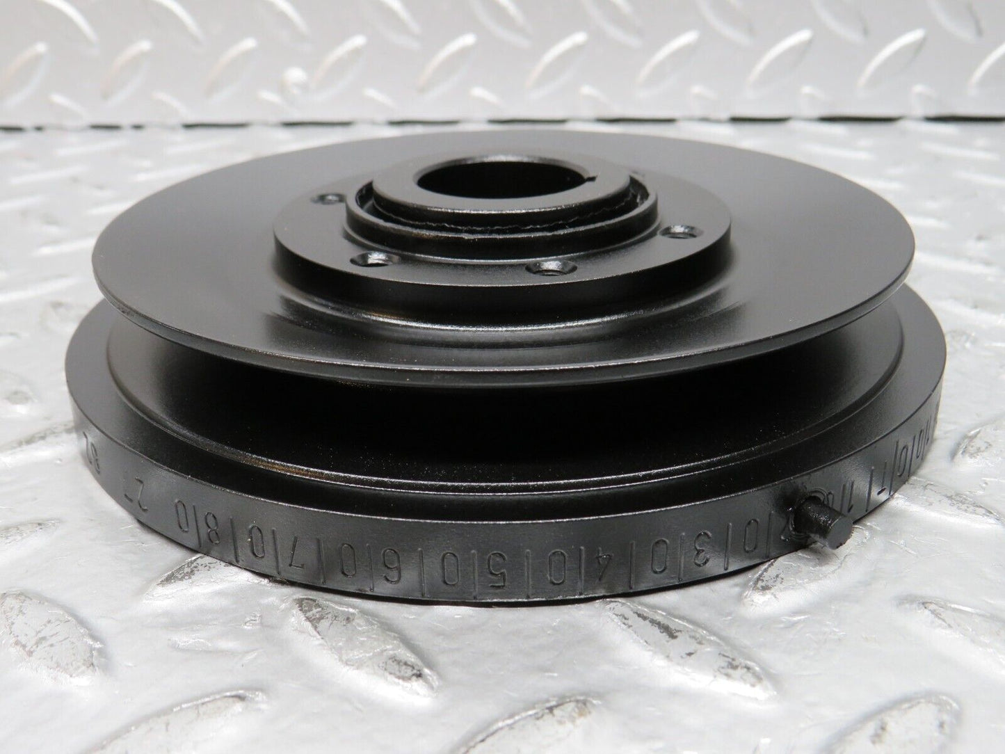 29882 Mercedes-Benz W123 230E Crankshaft Vibration Damper Pulley 1020300403