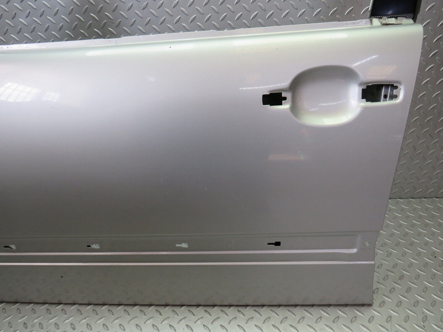 34726 Mercedes-Benz W210 320E Front Left Door