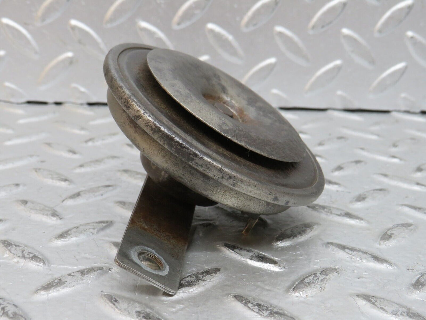 28447 Mercedes-Benz S123 240D Wagon Horn 002952 0035424120