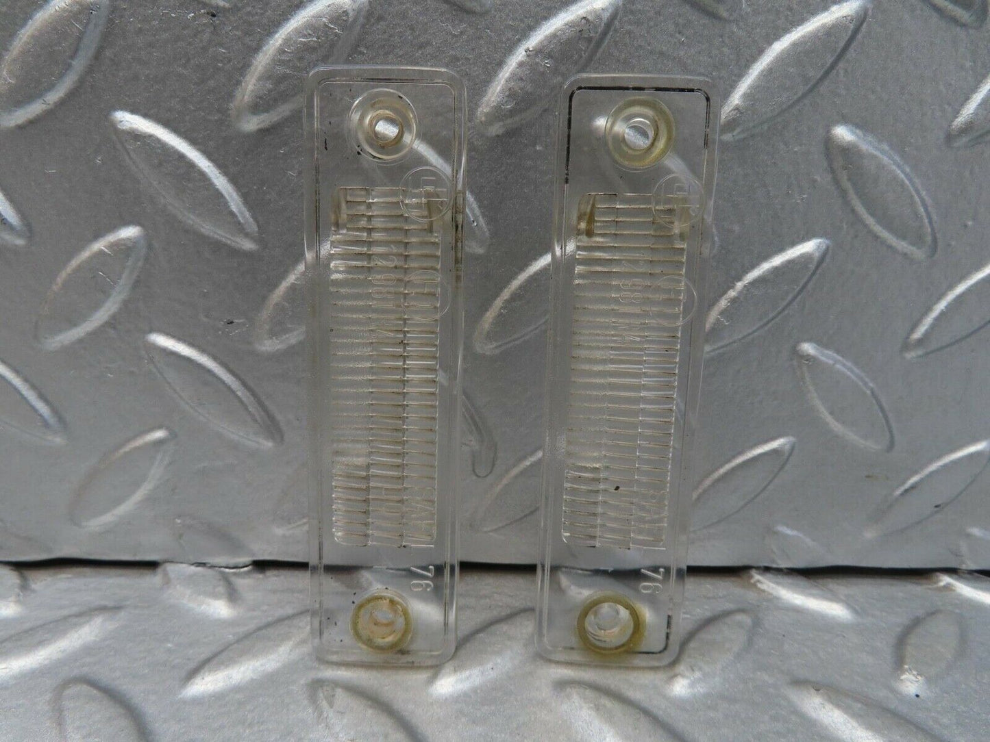 14141 Mercedes-Benz C107 280SLC number Plate Light Lenses