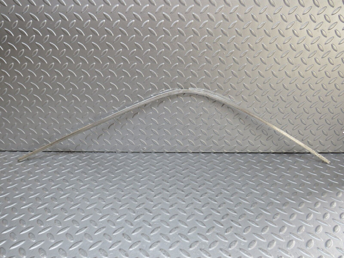 35865 Mercedes-Benz W108 Rear Left Door Window Chrome Trim