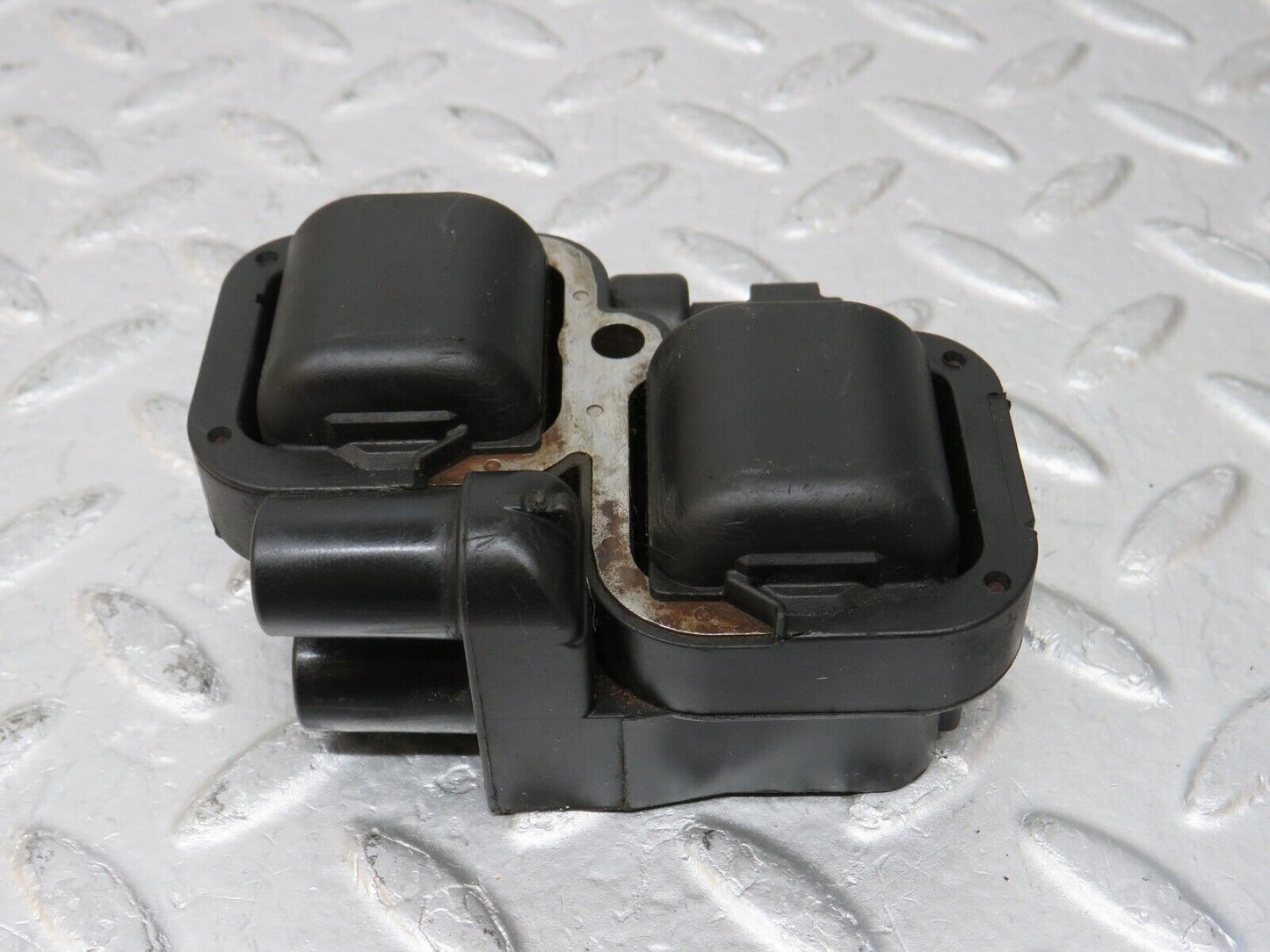 34919 Mercedes-Benz W210 320E Ignition Coil Bosch 0001587803 0221503035