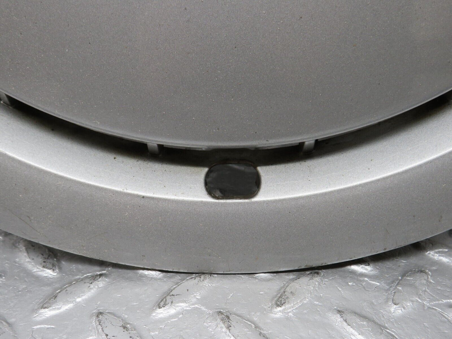 39023 Mercedes-Benz W201 190E Wheel Trim Hub Cap 14" 2014010324