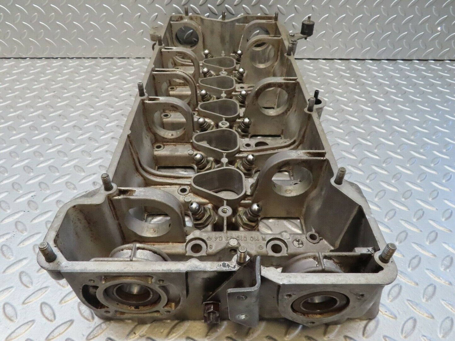 16993 Mercedes-Benz C123 280CE Coupe Camshaft Bearing Casing 1100163304