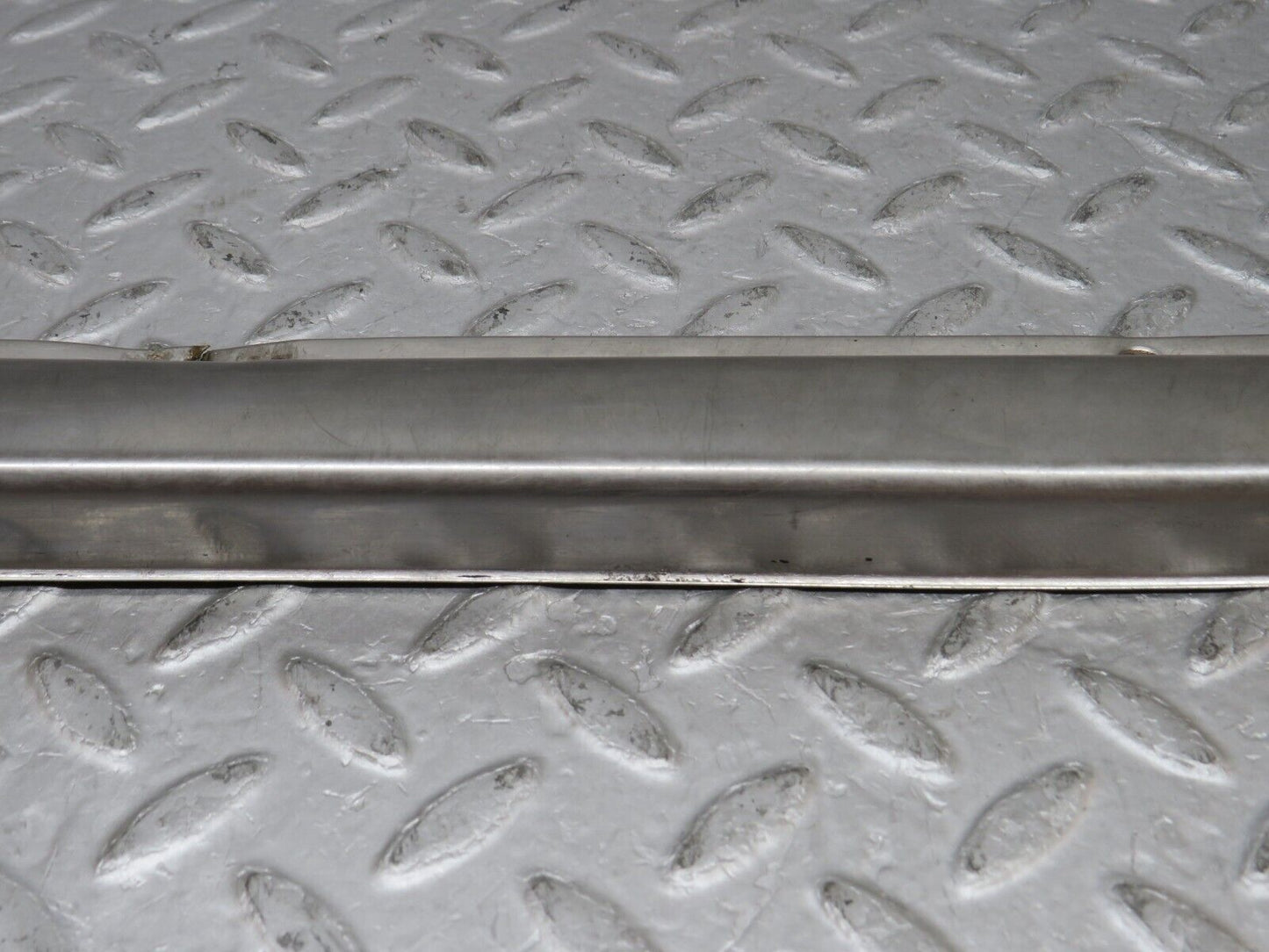 35765 Mercedes-Benz W108 Rear Left Door Sill Chrome