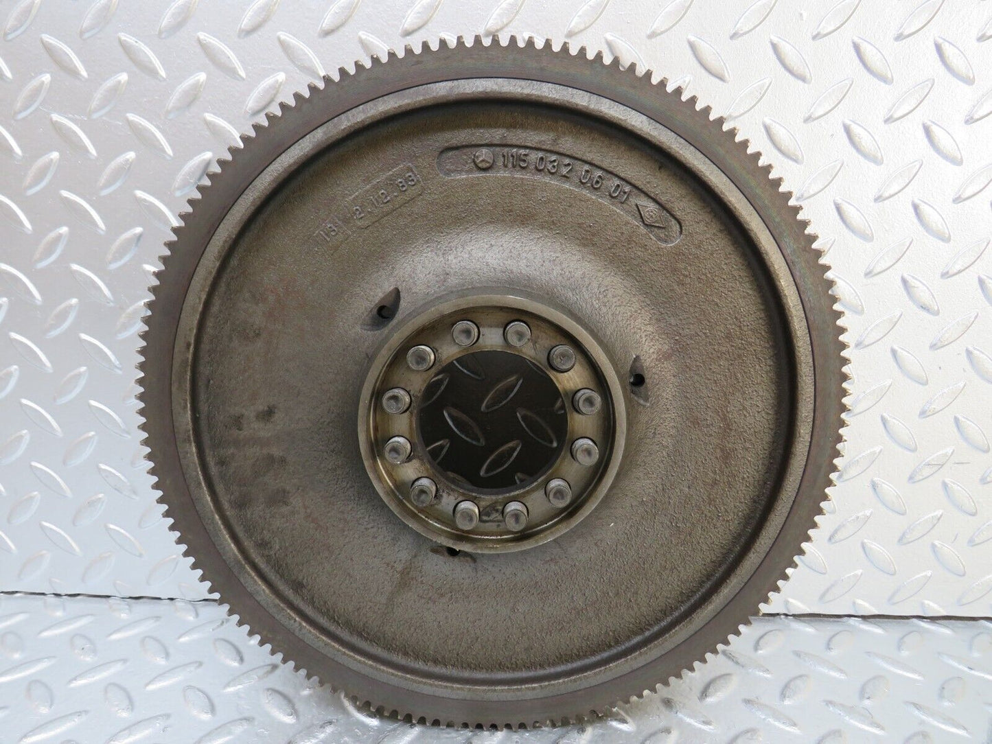 26945 Mercedes-Benz W123 240D Flywheel Starter Ring Manual Gearbox 1150320601