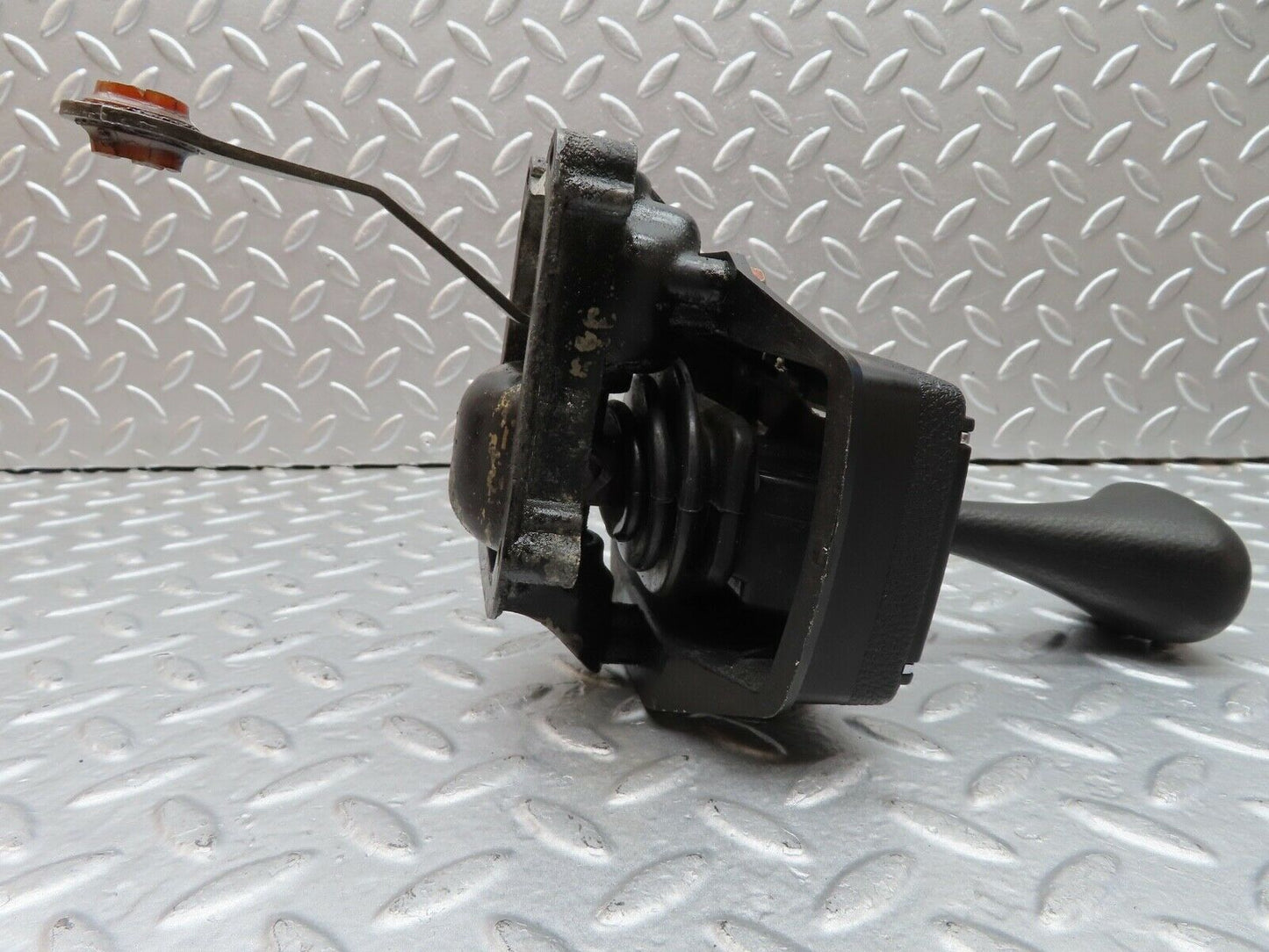 20738 Mercedes-Benz R107 450SL Coupe Gear Shift Selector