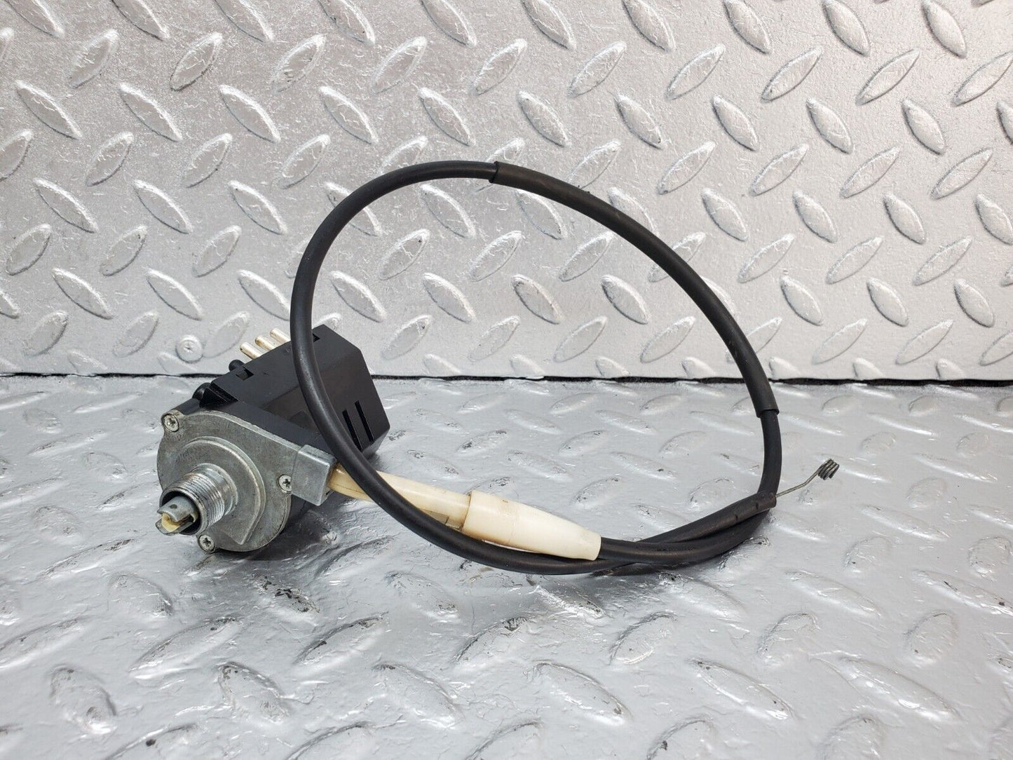 44426 Mercedes-Benz W123 280E Heater Switch Heater Controller 1238200710
