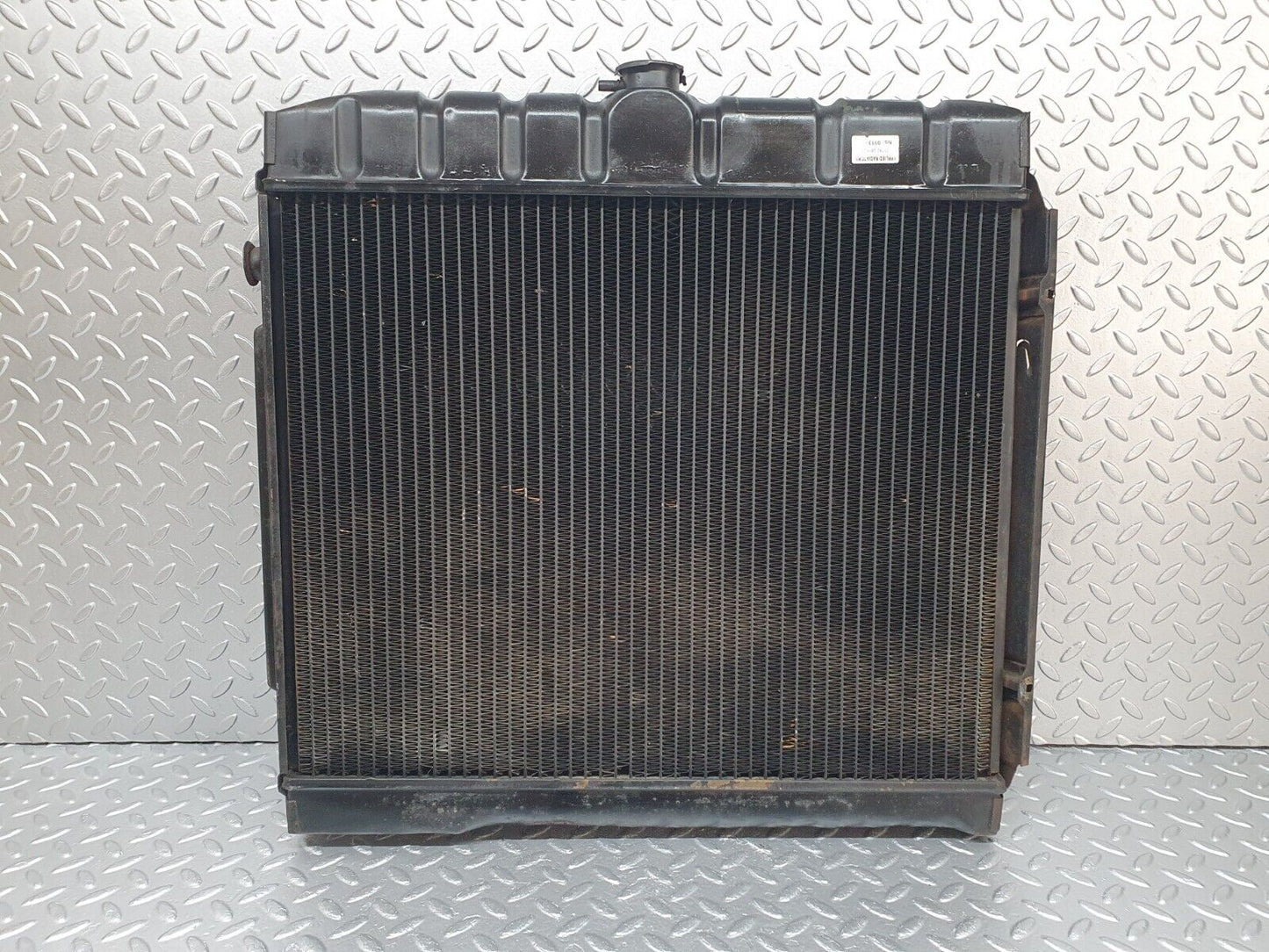 43317 Mercedes-Benz W108 280SE Engine Coolant Radiator Behr 1085000803