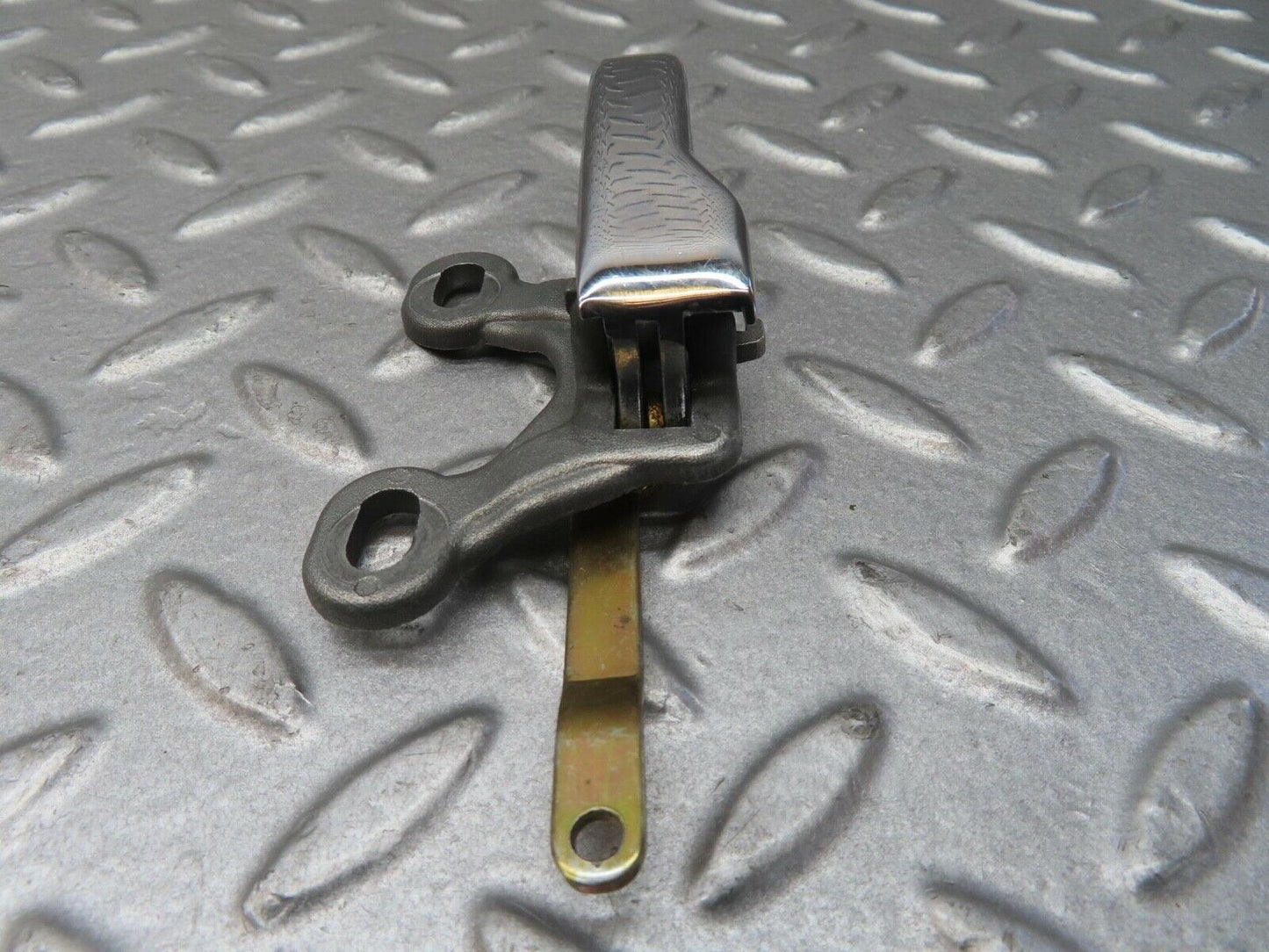 13491 Mercedes-Benz W123 200 Right Interior Door Handle 1107660419