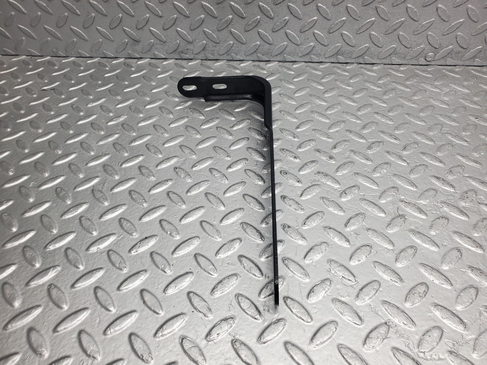 W124 Wagon exhaust bracket used OEM