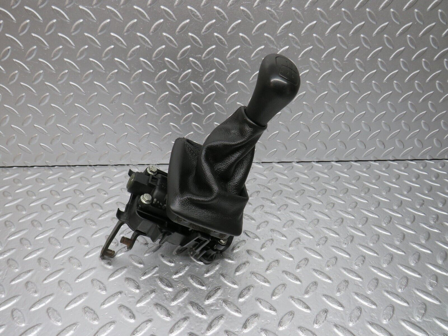 31494 Mercedes-Benz S124 220TE Manual Gear Shift Selector 5 Gear 0005451146