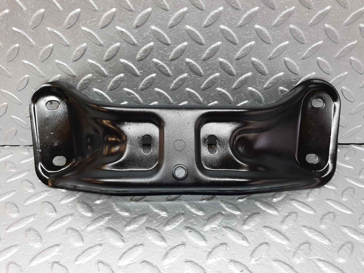 42213 Mercedes-Benz R129 320SL Coupe Gearbox Mount Bracket
