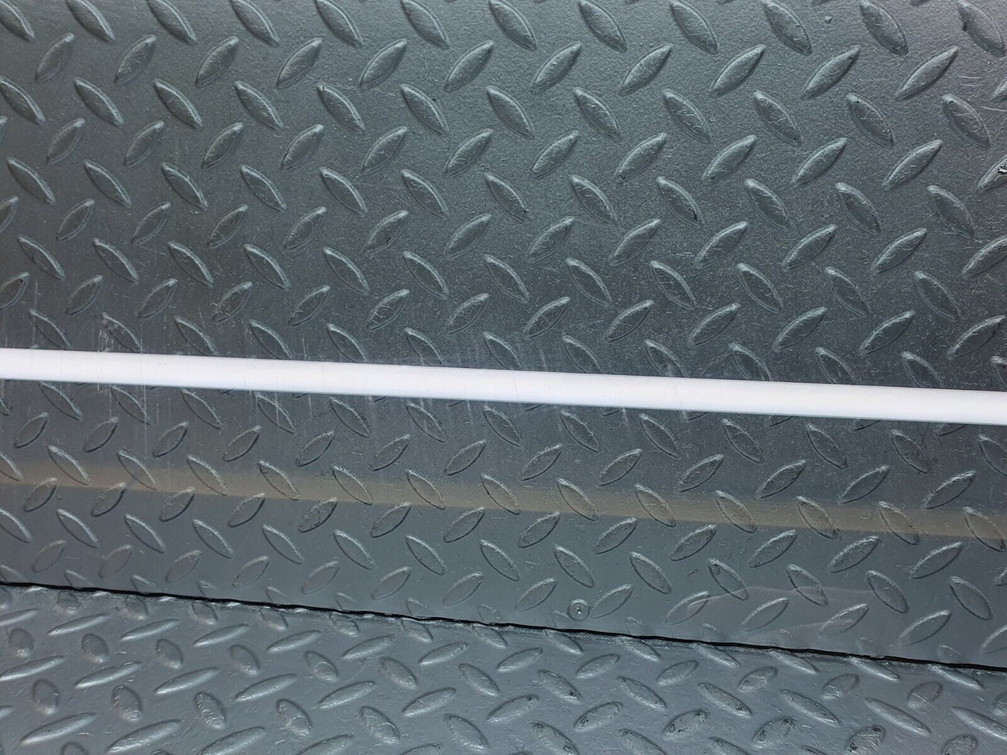 41409 Mercedes-Benz W124 200E Front Right Door Window Glass