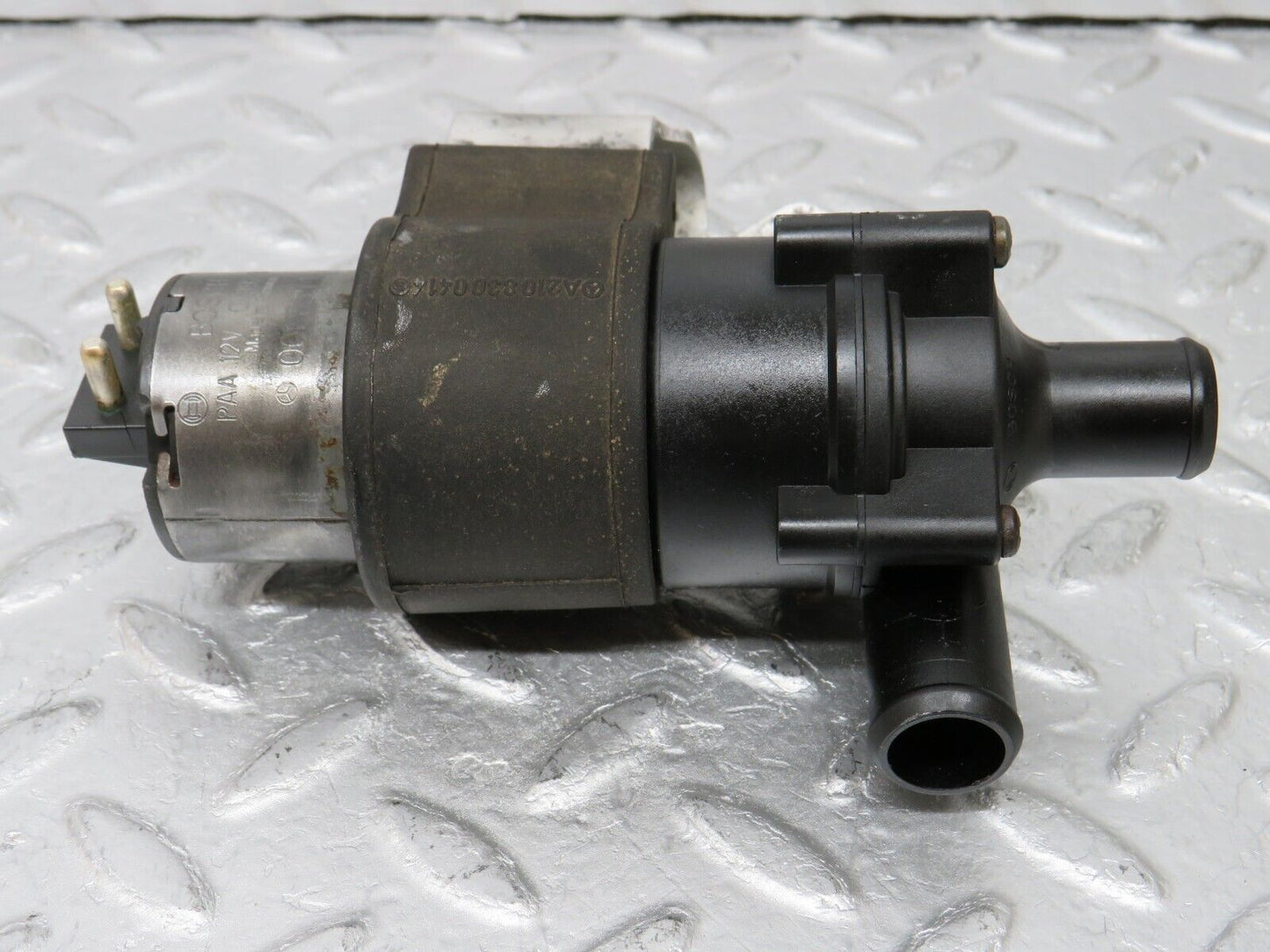 34745 Mercedes-Benz W210 320E Heating Water Pump Bosch 0018351364 0392020026