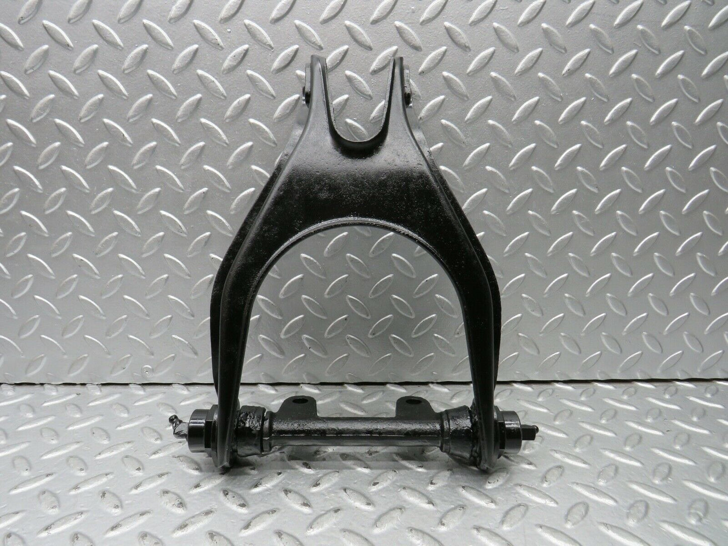 21936 Mercedes-Benz W121 190b Ponton Front Left Upper Control Arm