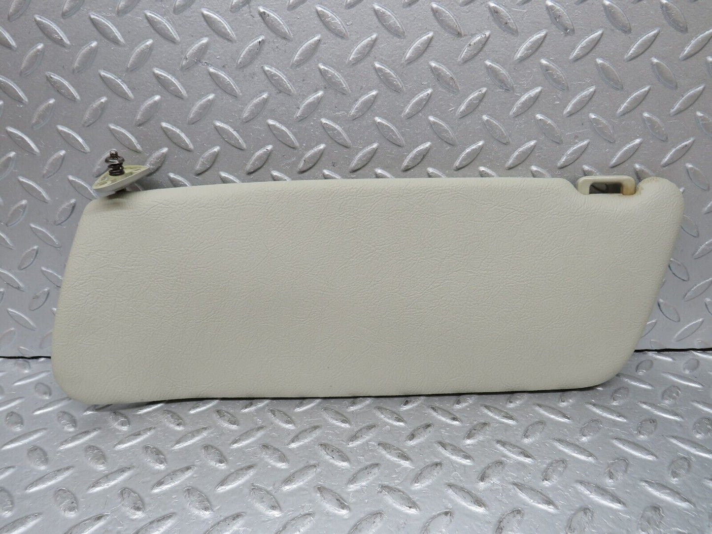 37386 Mercedes-Benz W109 300SEL Sun Visor Right Side