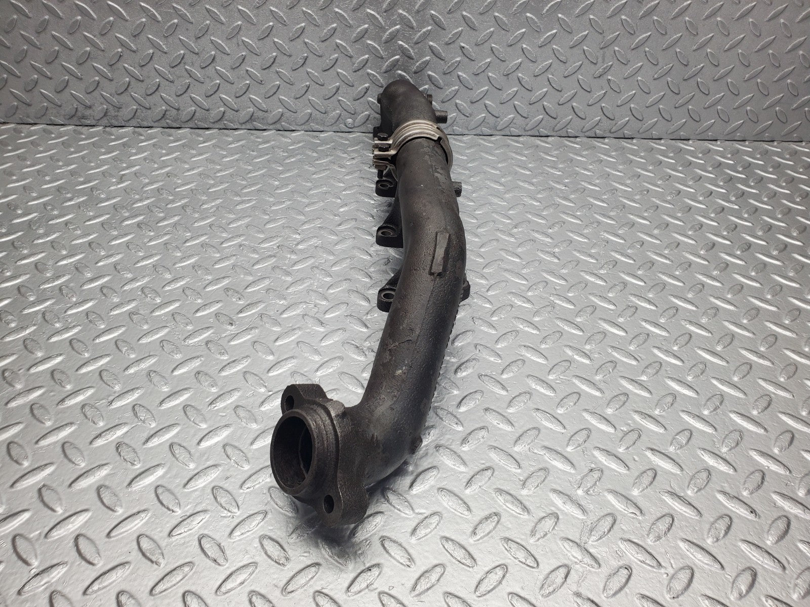 W126 Coupe exhaust manifold left used OEM