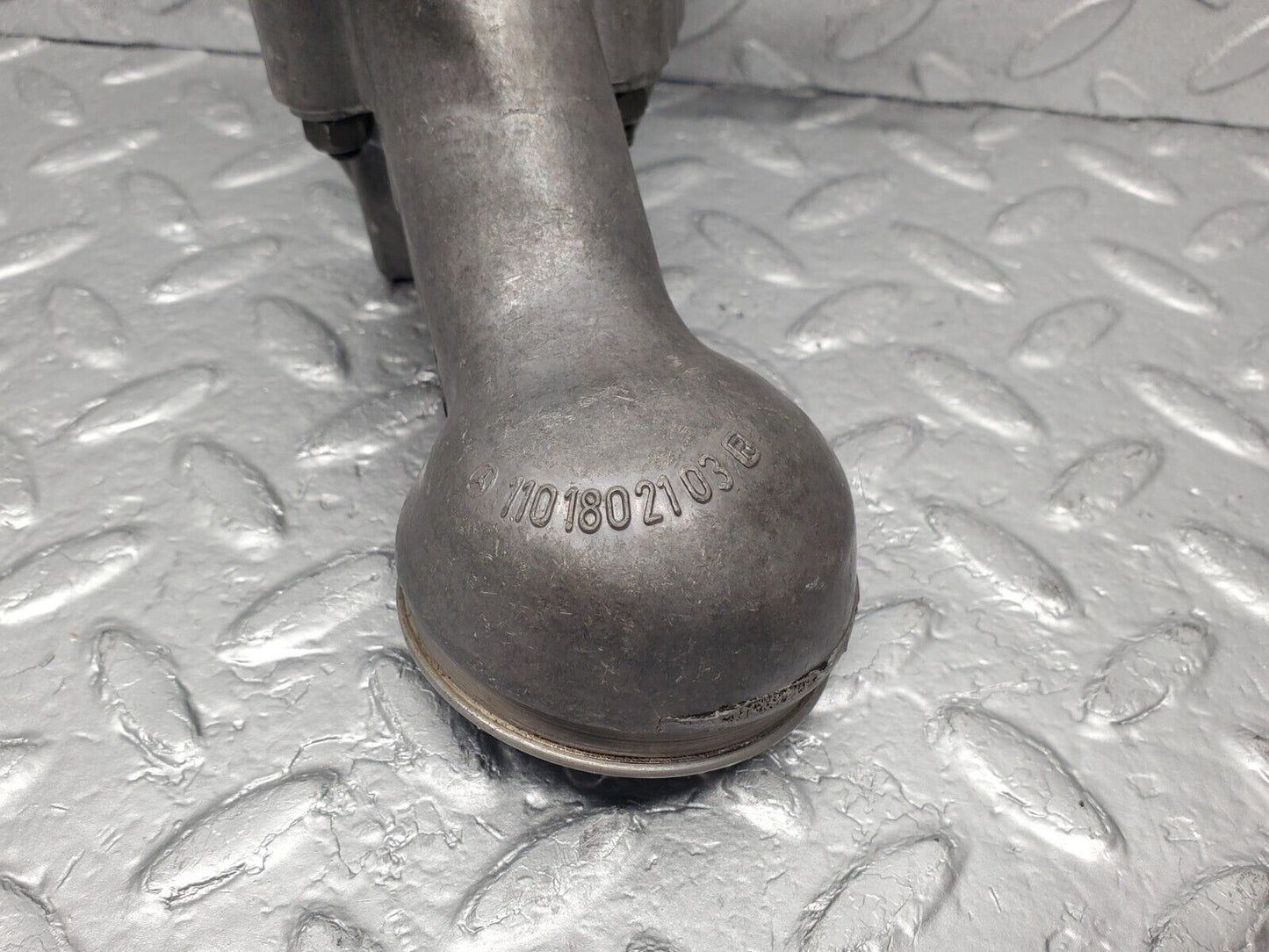 46599 Mercedes-Benz C123 280CE Coupe Oil Pump 1101802103 1101801702