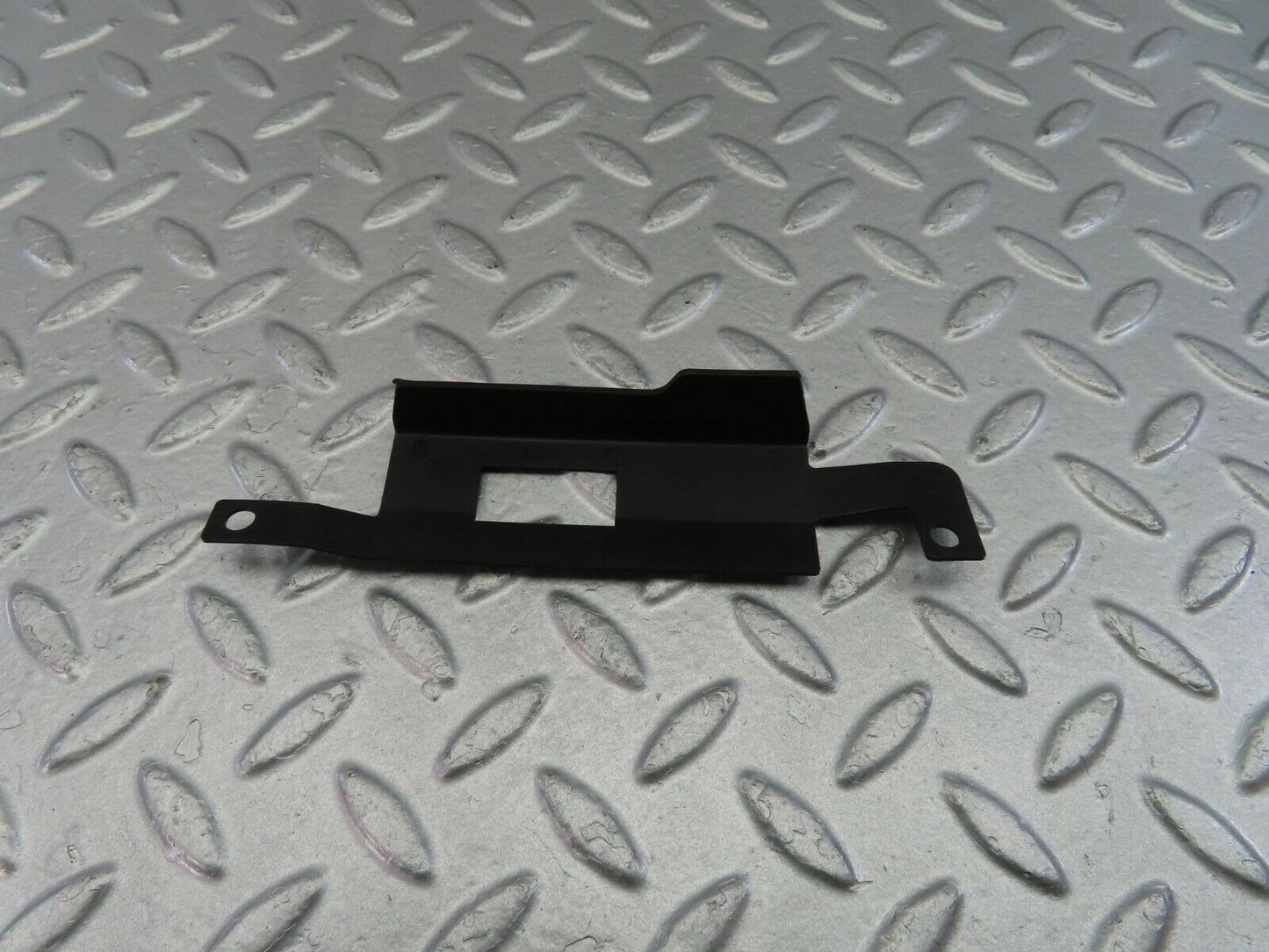 10033 Mercedes-Benz C123 230CE Coupe Heater Control Holder 1238330510