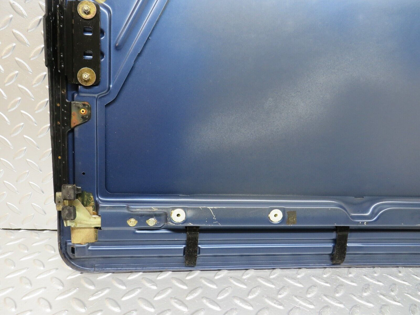 31444 Mercedes-Benz S124 220TE Wagon Sunroof Panel