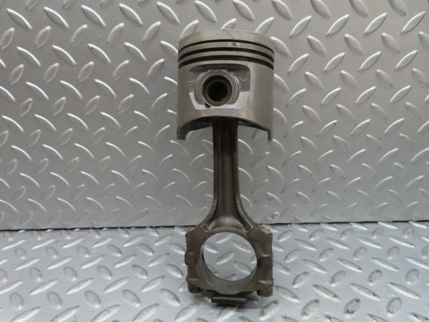 17860 Mercedes-Benz W116 450SEL Piston With Connecting Rod 91.99 mm