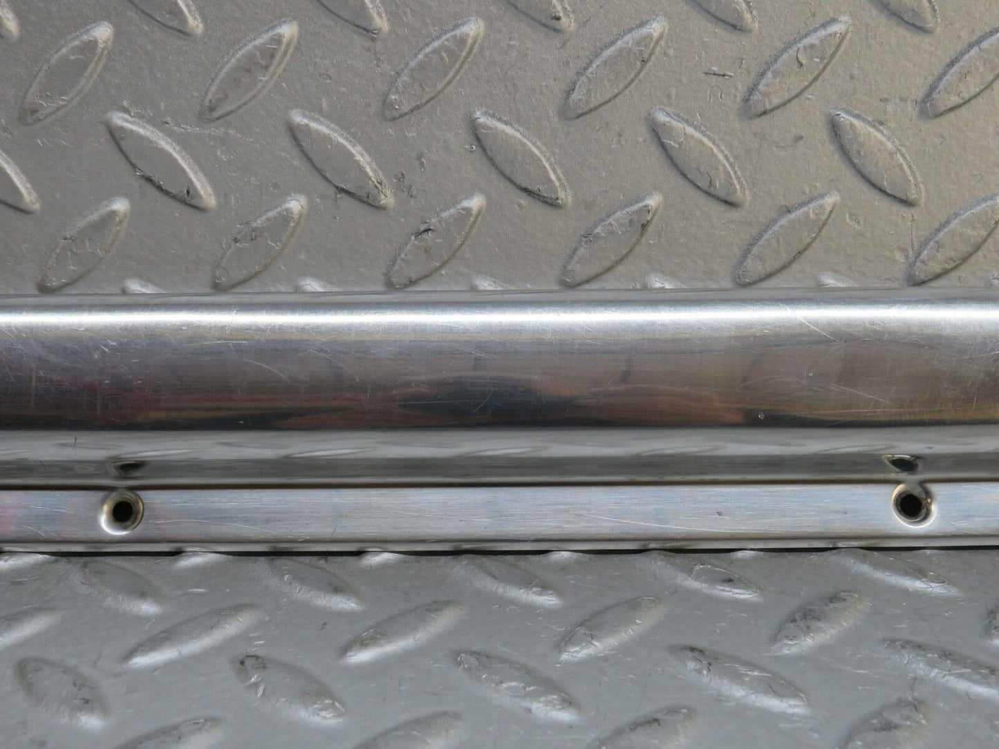 37383 Mercedes-Benz W109 300SEL Front Left Door Sill Chrome
