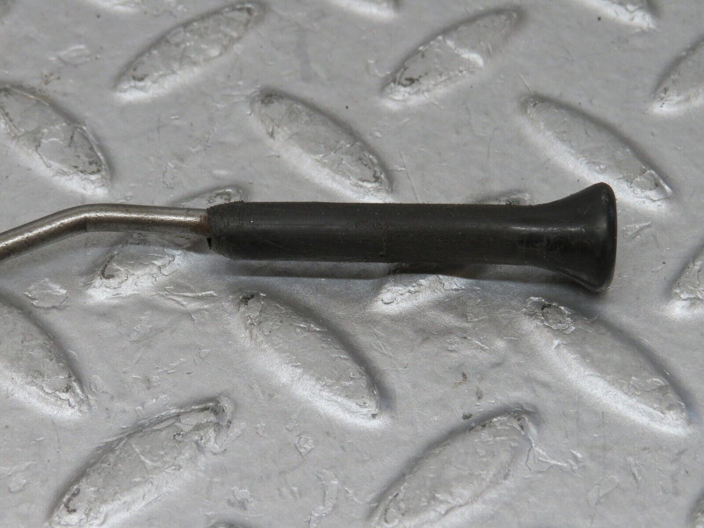 35747 Mercedes-Benz W108 Front Left Door Lock Knob