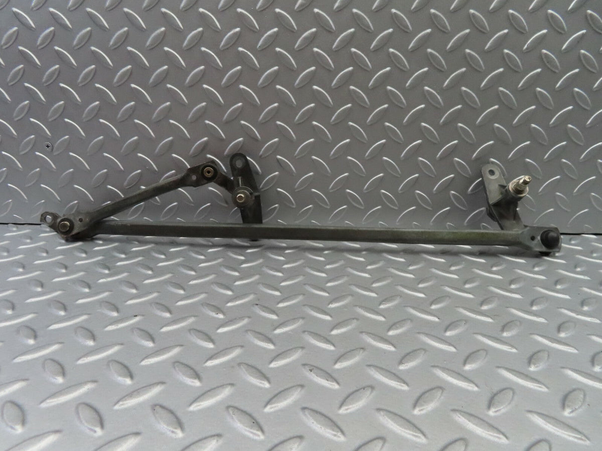 W123 windscreen wiper linkage used OEM
