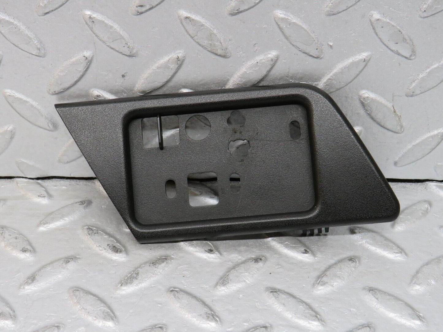 37765 Mercedes-Benz A124 320E Cabriolet Front Right Seat Electric Adjustment Trim
