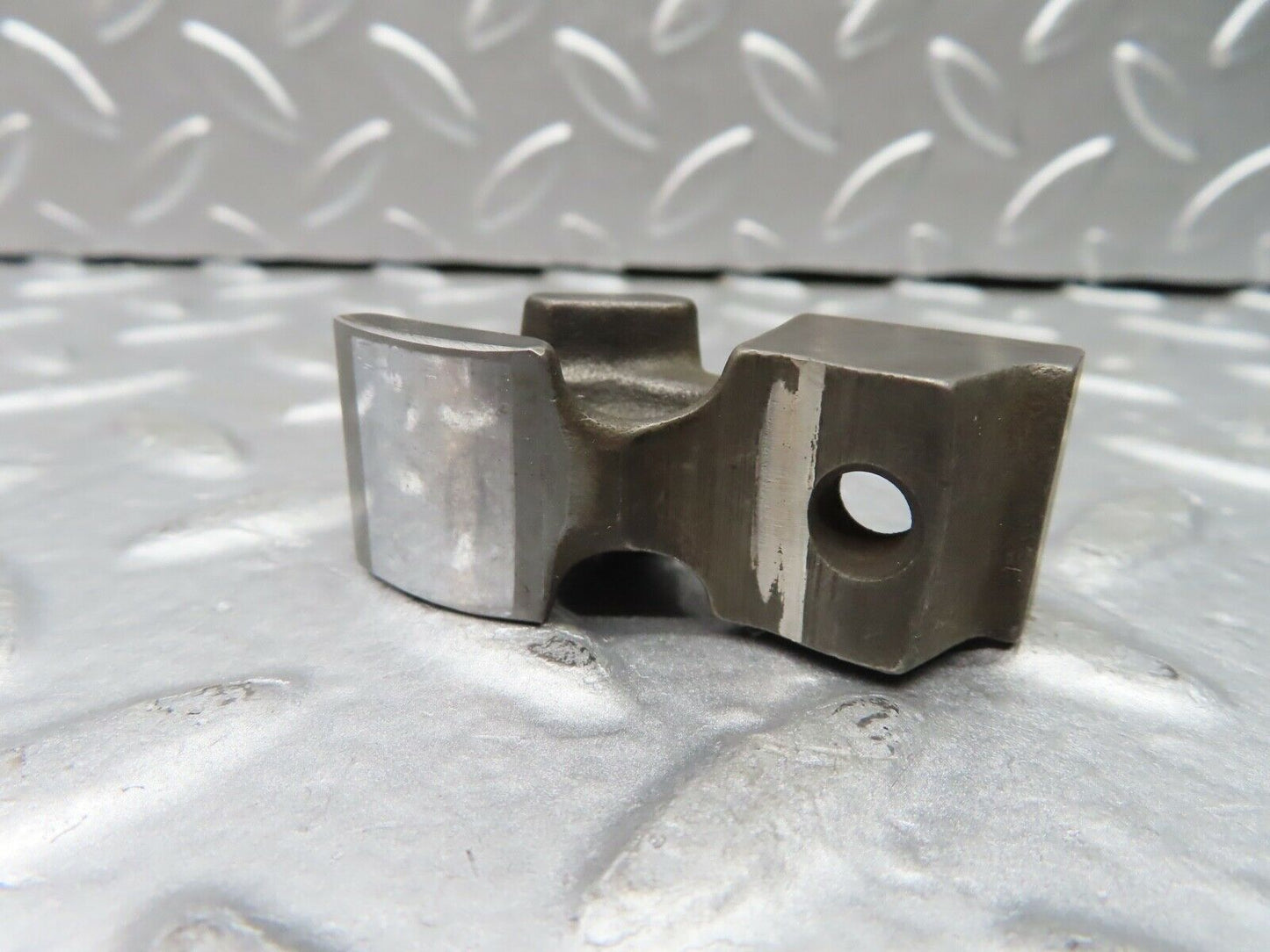 20719 Mercedes-Benz R107 450SL Valve Rocker Arm With Retaining Spring