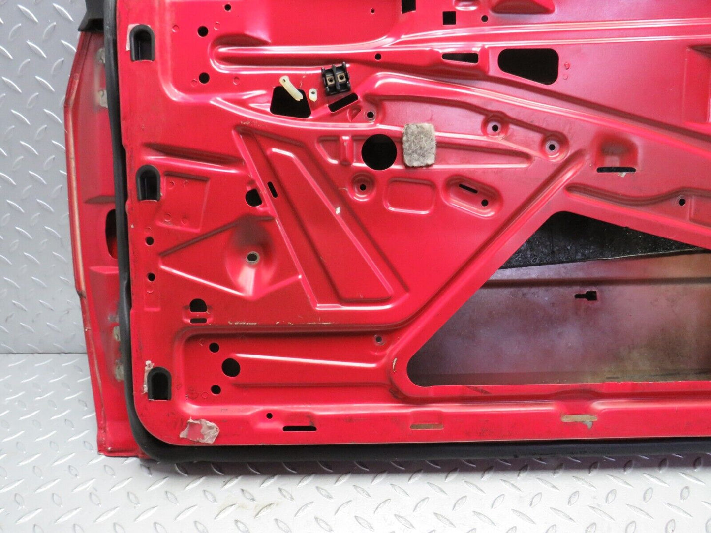 38747 Mercedes-Benz W201 190E 2.6L Front Right Door