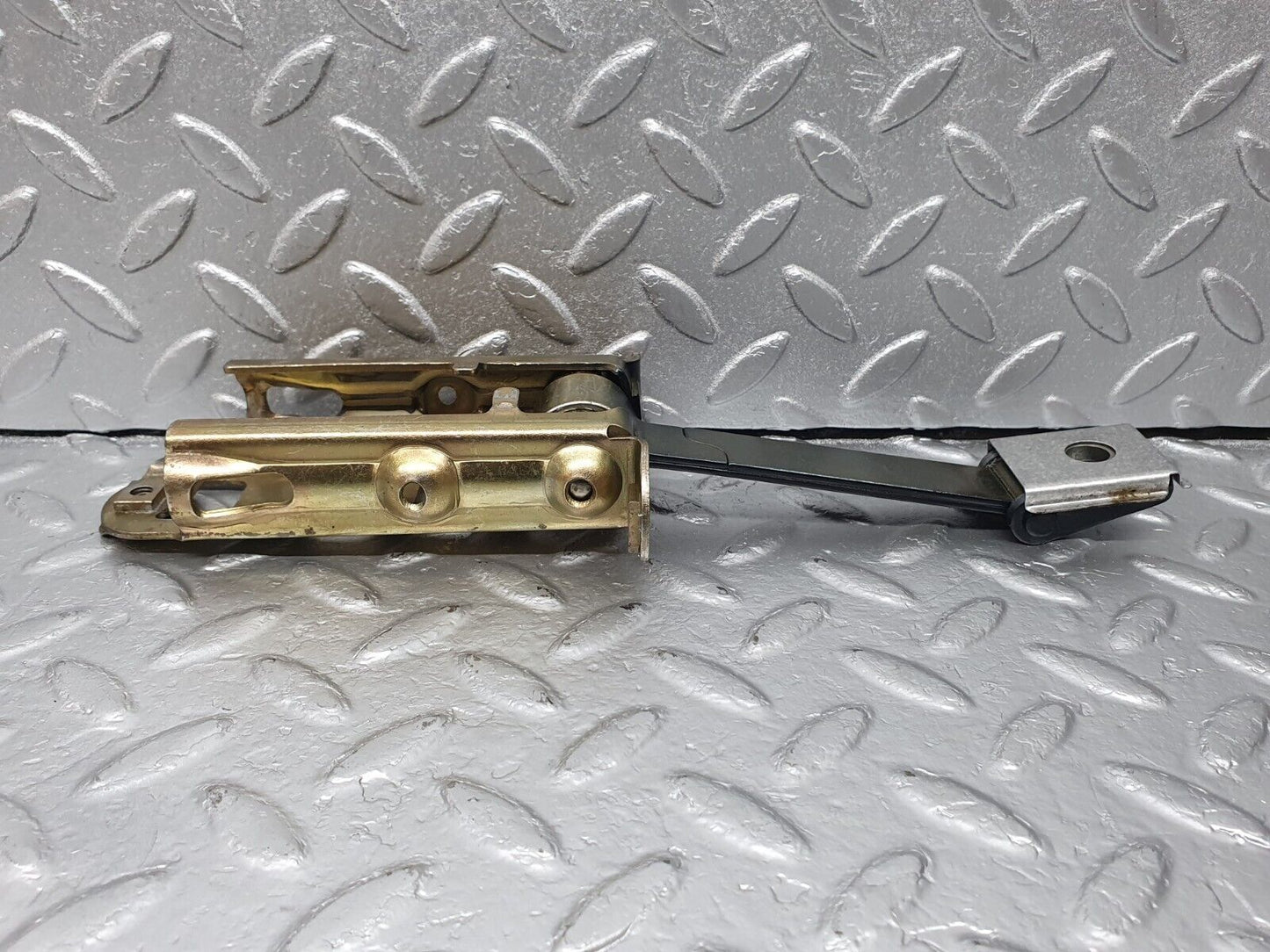 41872 Mercedes-Benz W202 C200 Door Safety Check Strap Front Left