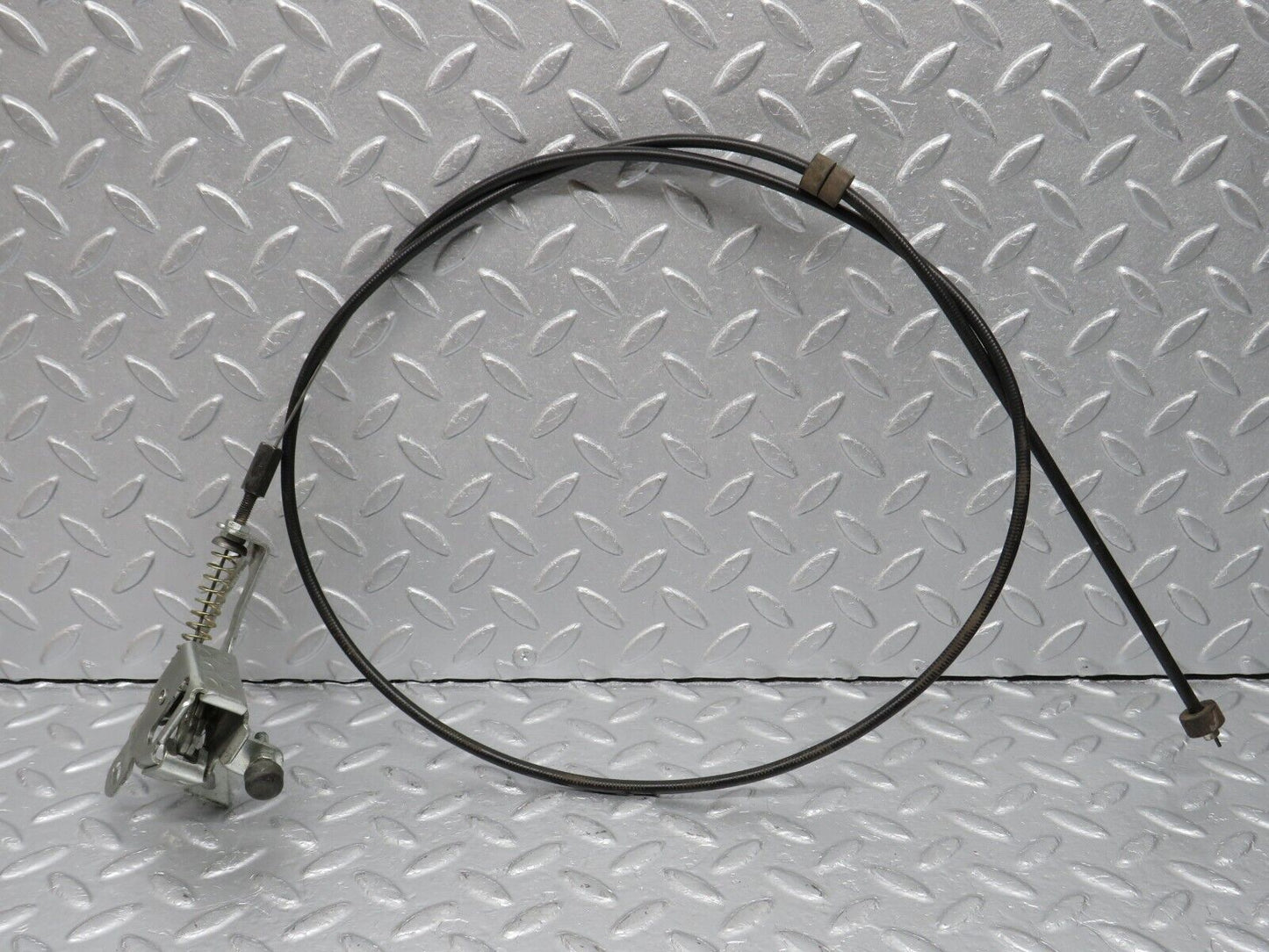 40178 Mercedes-Benz R107 350SL Coupe Soft Top Mechanism Lock With Cable Right
