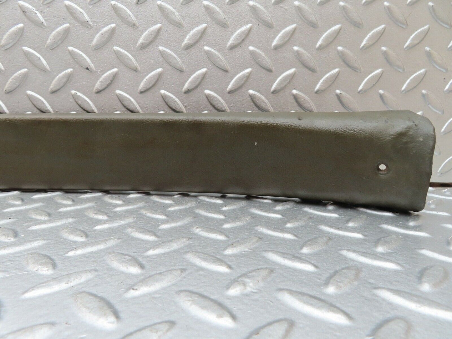 18897 Mercedes-Benz W121 190b Ponton B Pillar Cover Left Side Brown