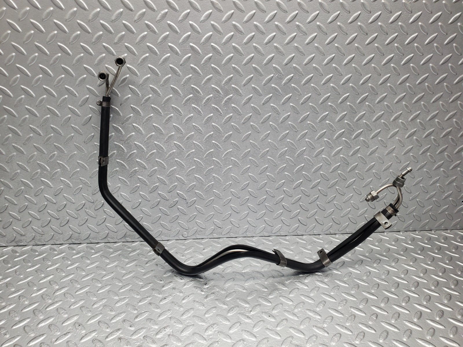 W112 fuel hose pipe used OEM