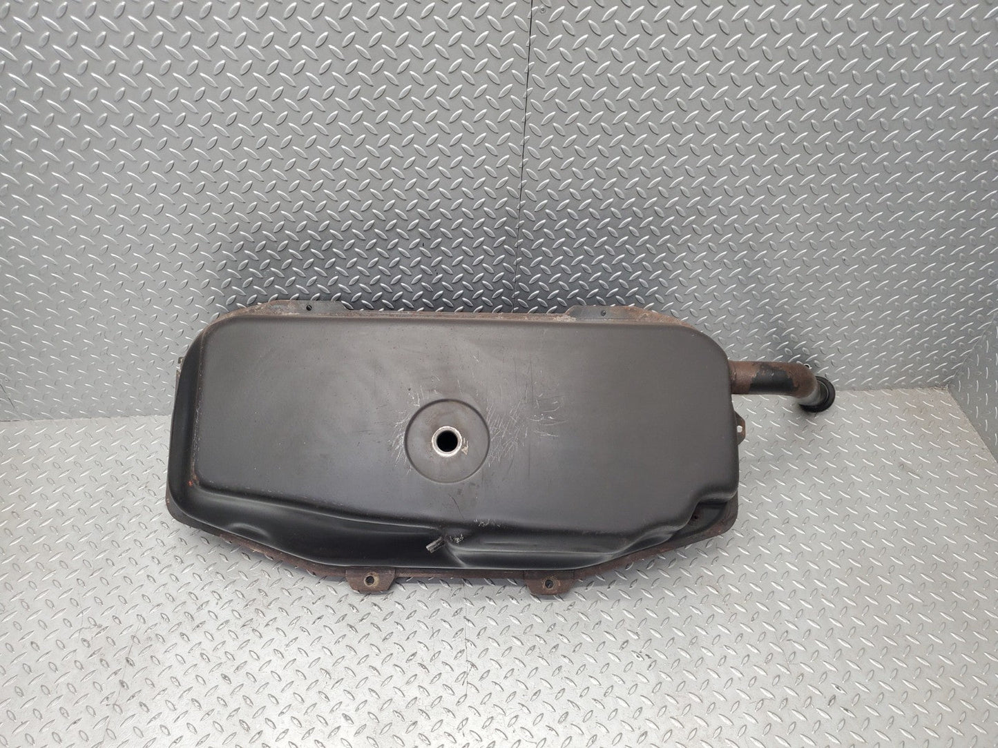 W124 Wagon fuel tank used OEM