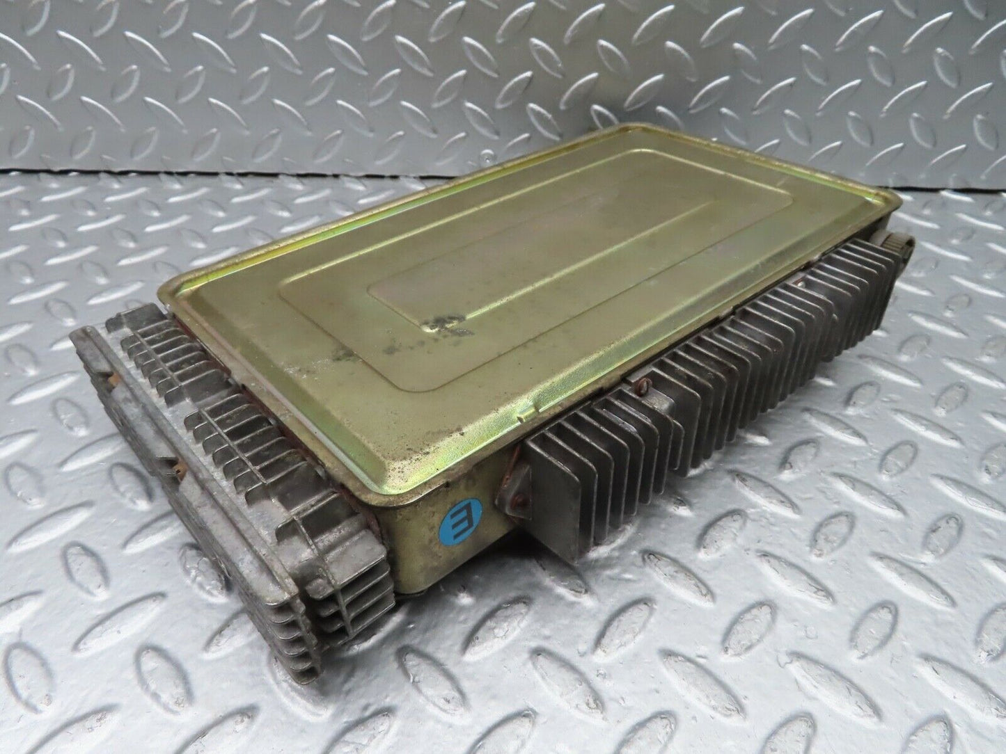 20768 Mercedes-Benz R107 450SL ECUEngine Control Unit 0280002003