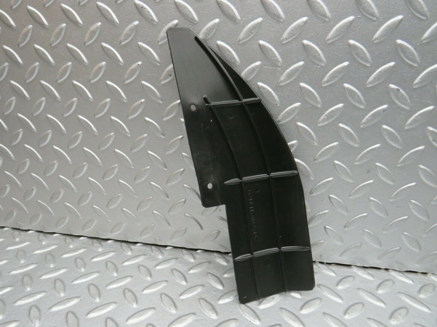 22299 Mercedes-Benz S123 280TE Rear Right Fender Wing Splash Guard 1236821171
