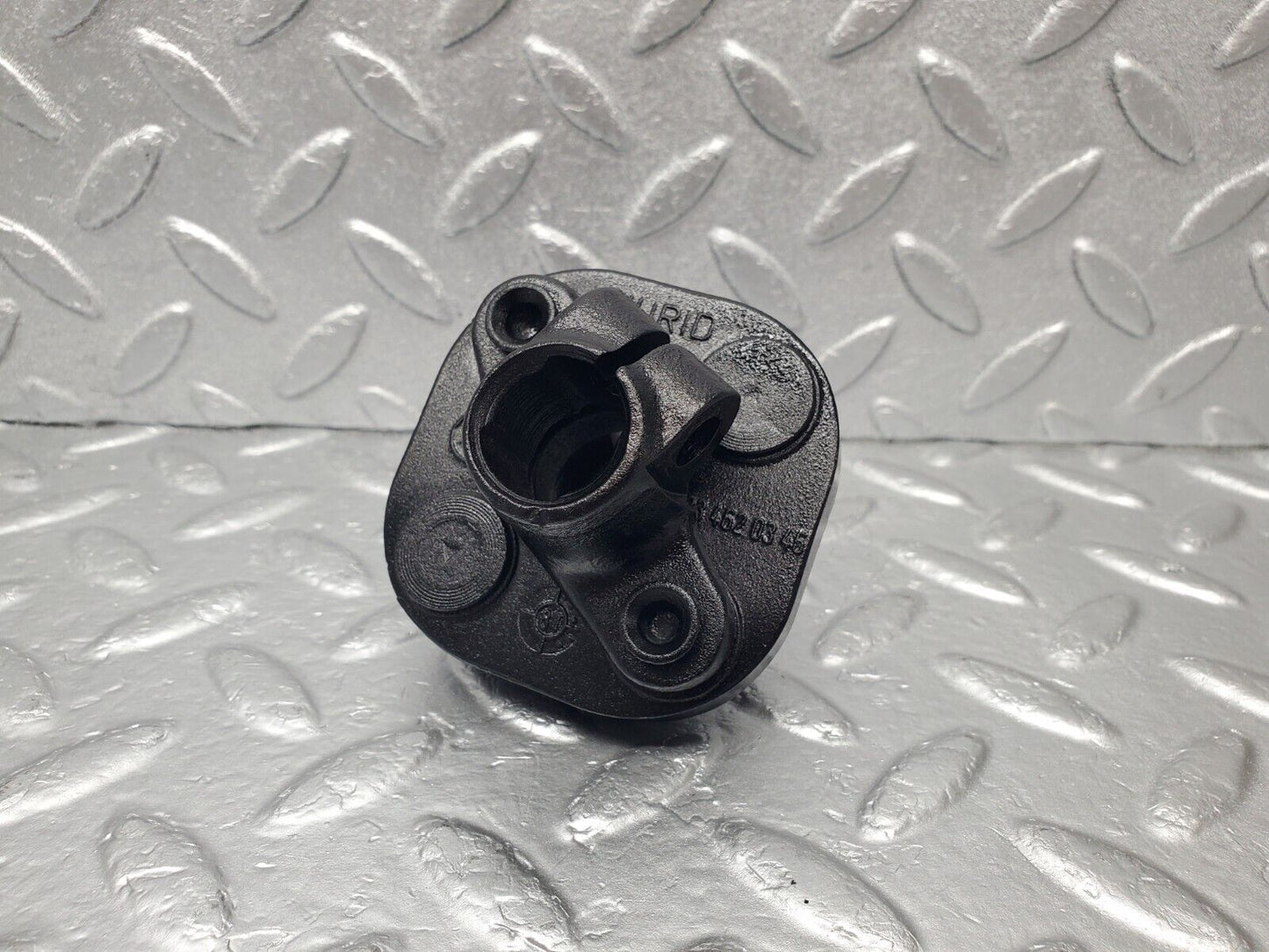 46636 Mercedes-Benz C123 280CE Coupe Steering Column Lower Shaft Connector 1234620346