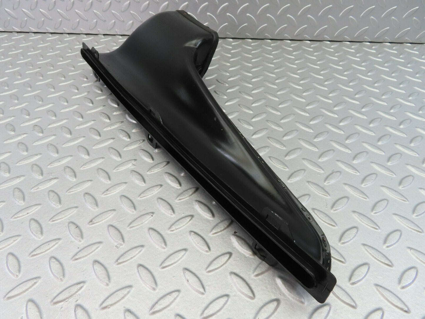 7455 Mercedes-Benz W116 450SE Dashboard Ventilation Duct Left 1168300319