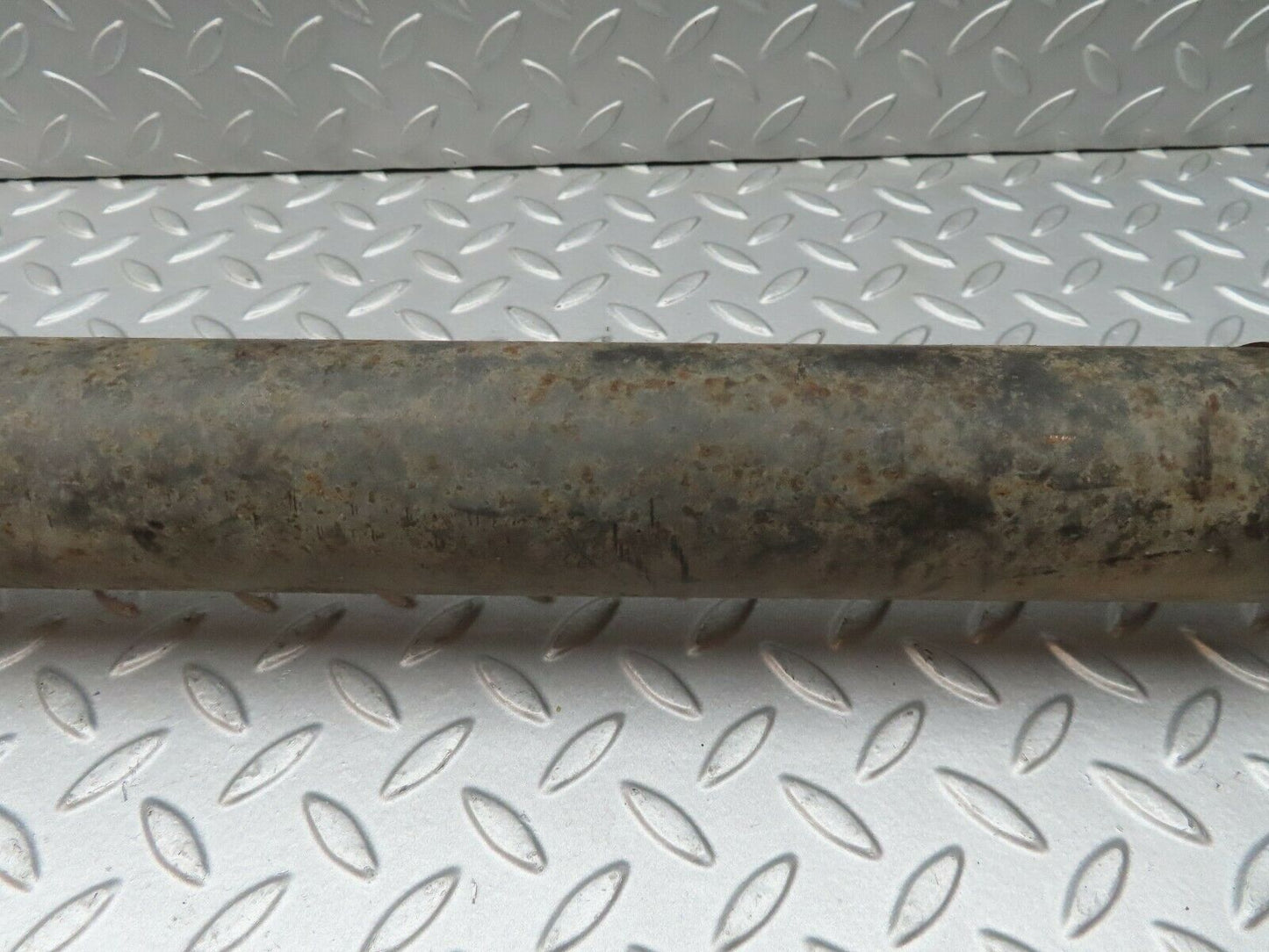 4095 Mercedes-Benz S123 200T Wagon Cardan Shaft Drive Shaft