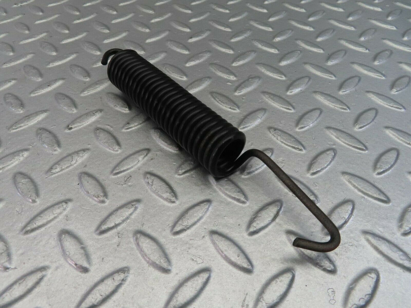 10013 Mercedes-Benz W114 Bonnet Hinge Spring