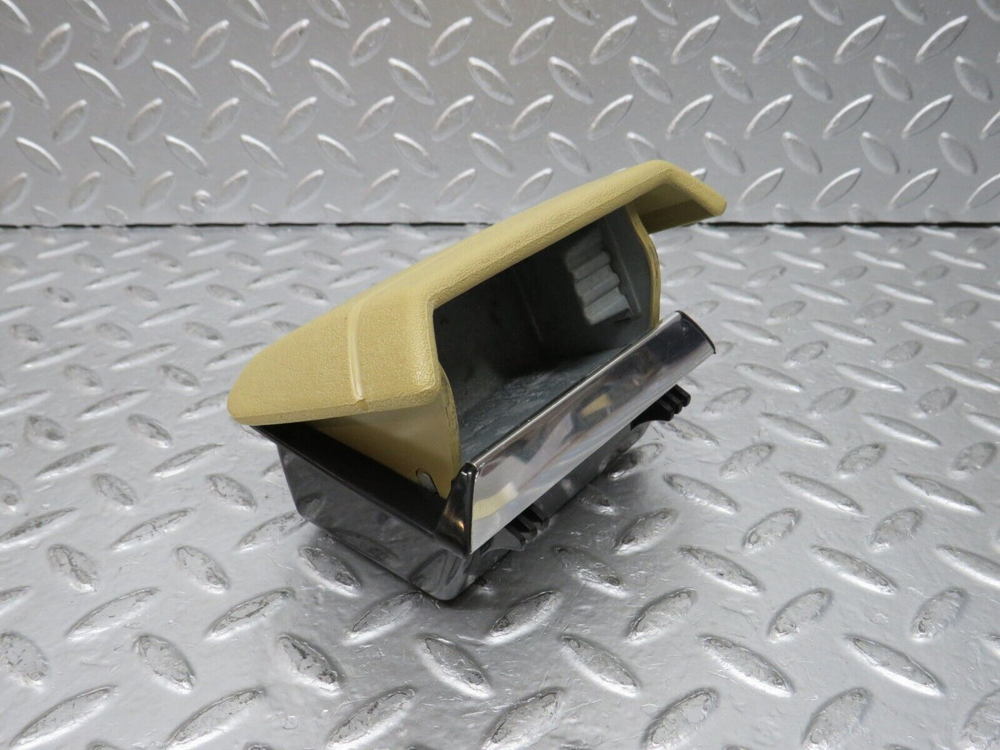 29693 Mercedes-Benz W123 230E Rear Door Ashtray