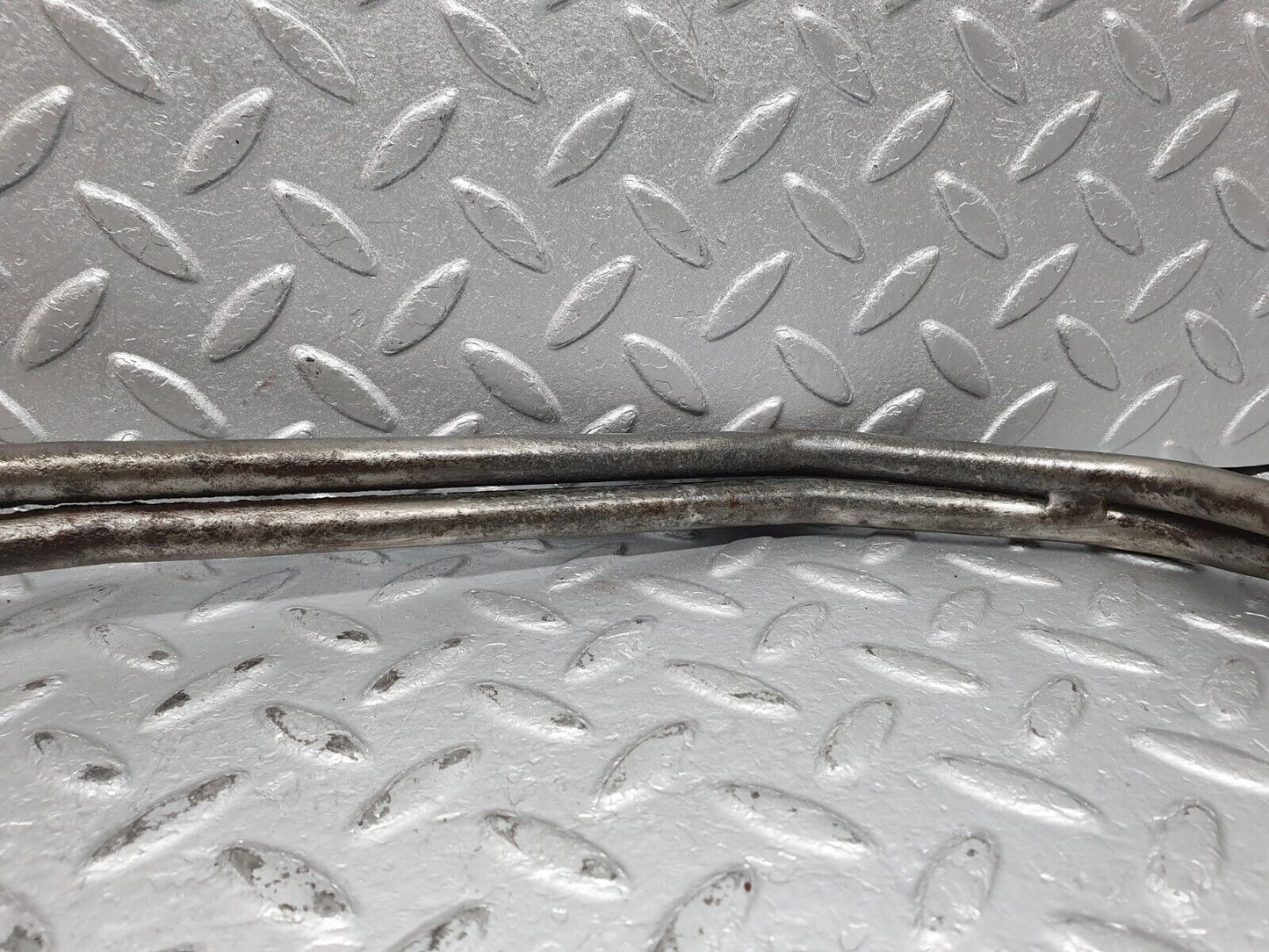41194 Mercedes-Benz W126 300SE Oil Cooling Pipe Line
