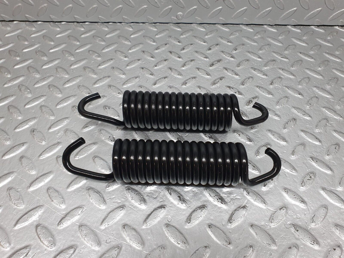 41165 Mercedes-Benz W126 300SE Bonnet Hinge Spring