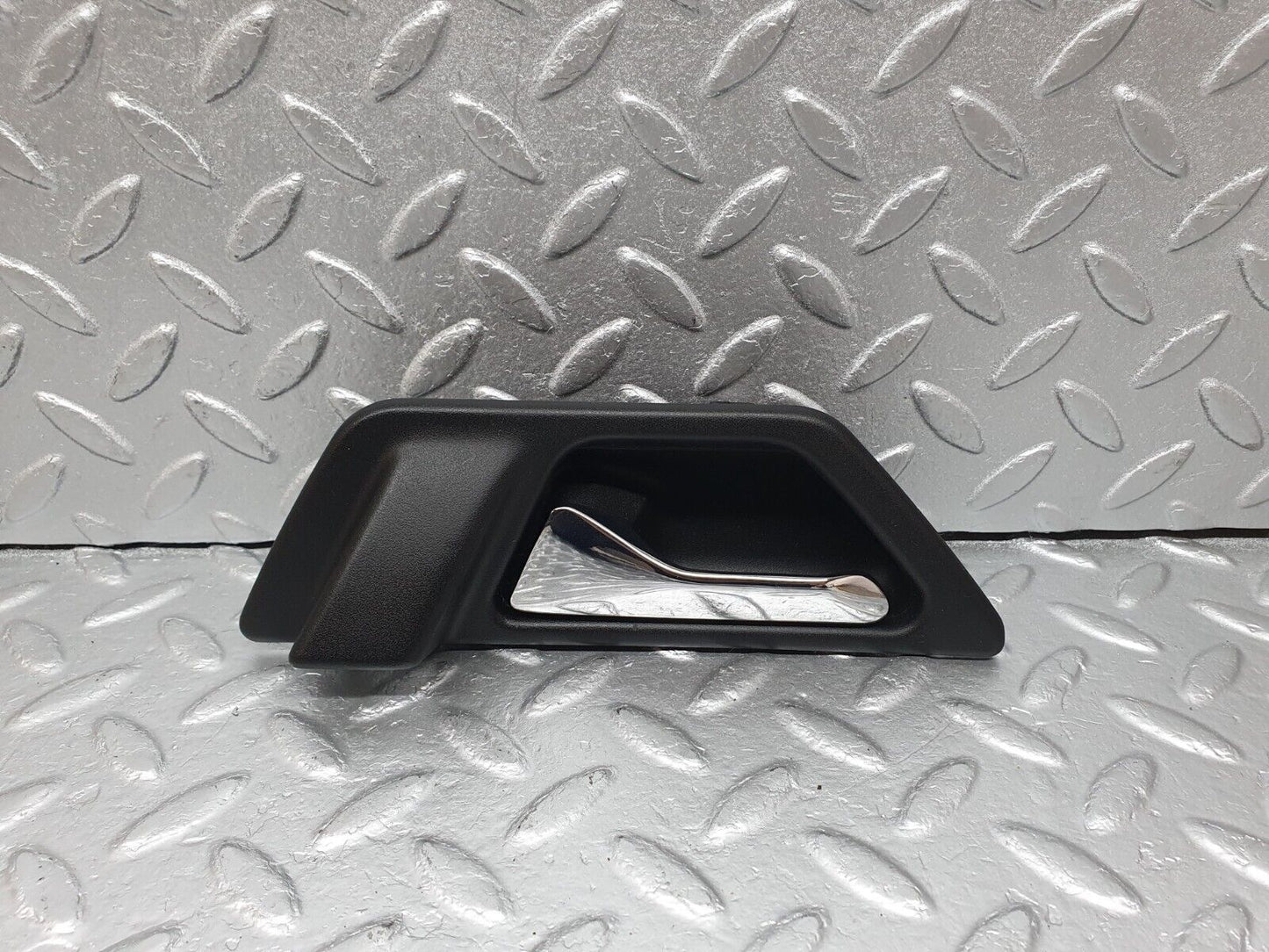 41518 Mercedes-Benz W124 200E Interior Door Handle Left Side 1247600161