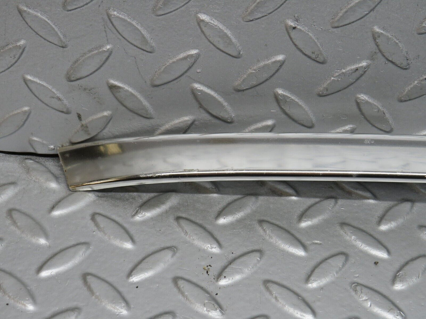 39854 Mercedes-Benz R107 350SL Hardtop Roof Chrome Left Side