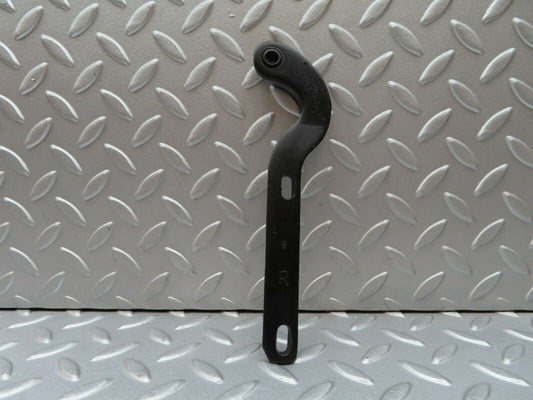3620 Mercedes-Benz W108 280SE Right Bonnet Hinge Support