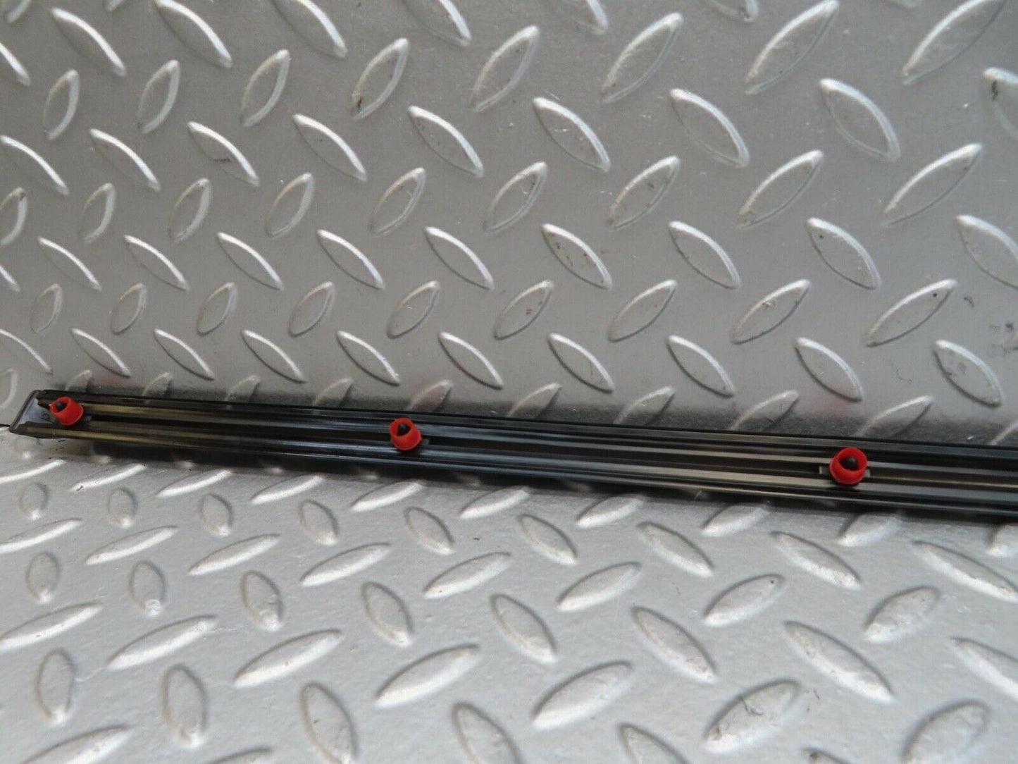 15836 Mercedes-Benz W123 280E Rear Left Door Centre Moulding Trim